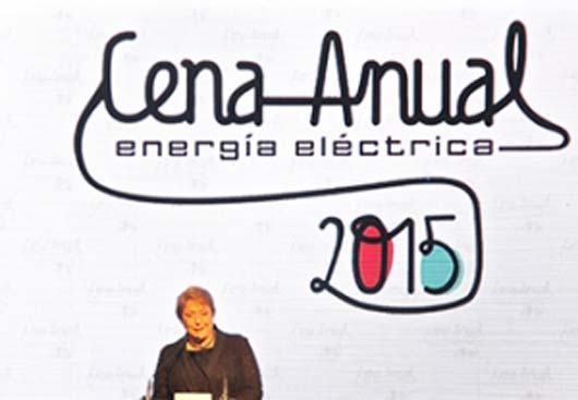 Presidenta-Bachellet-cena-0616