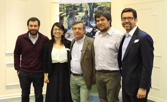 Santiago Vicuña,  Fundación Minera Los Pelambres;  María Laura Berner, Fundación Arcor Chile; Julio Mellado, director ejecutivo de Fundación Pehuén; José Antonio Gutiérrez,  Fundación Luksic y Juan Alvarez,  Fundación Sara Raier de Rassmuss.