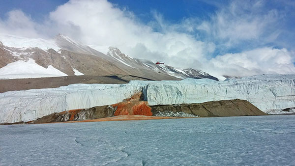 cascada-roja-ant-0517
